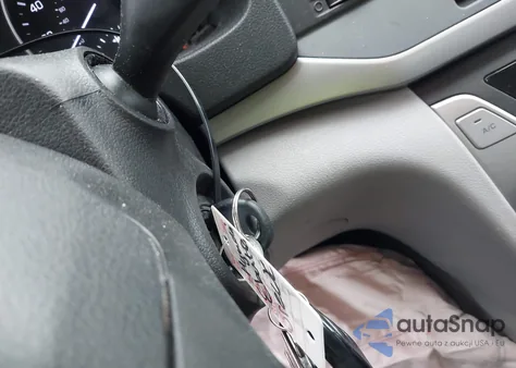 2017 Hyundai Elantra Se z USA, uszkodzony, nr VIN 5NPD74LF5HH141049